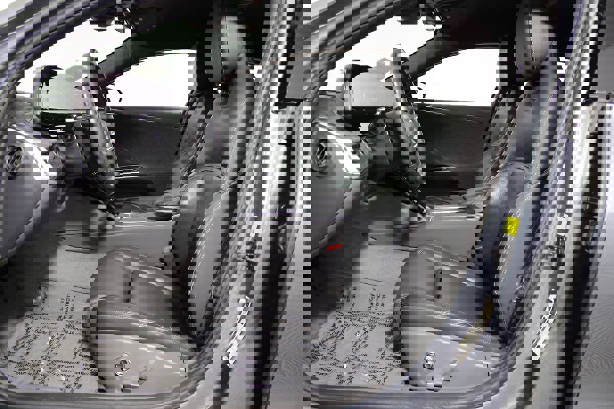 Used 2024 Lucid Air Touring image 8