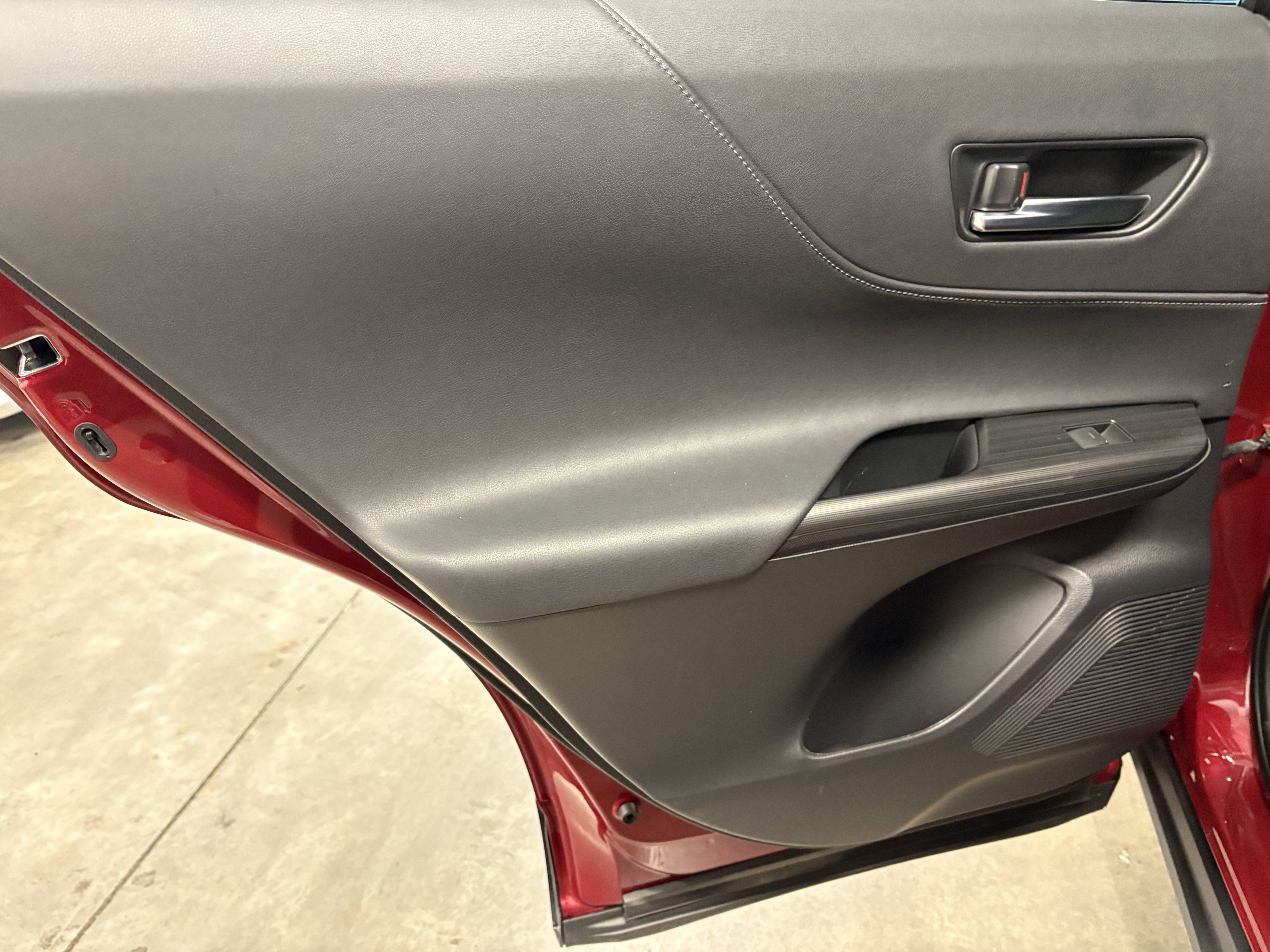 Certified 2024 Toyota Venza Nightshade image 6