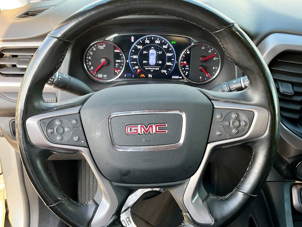 Used 2023 GMC Acadia AT4 w/ Technology Package AWD/4WD image 11