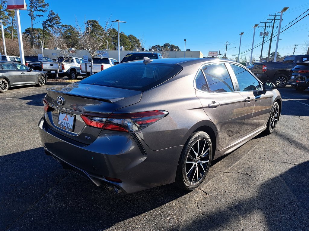Used 2023 Toyota Camry SE image 8