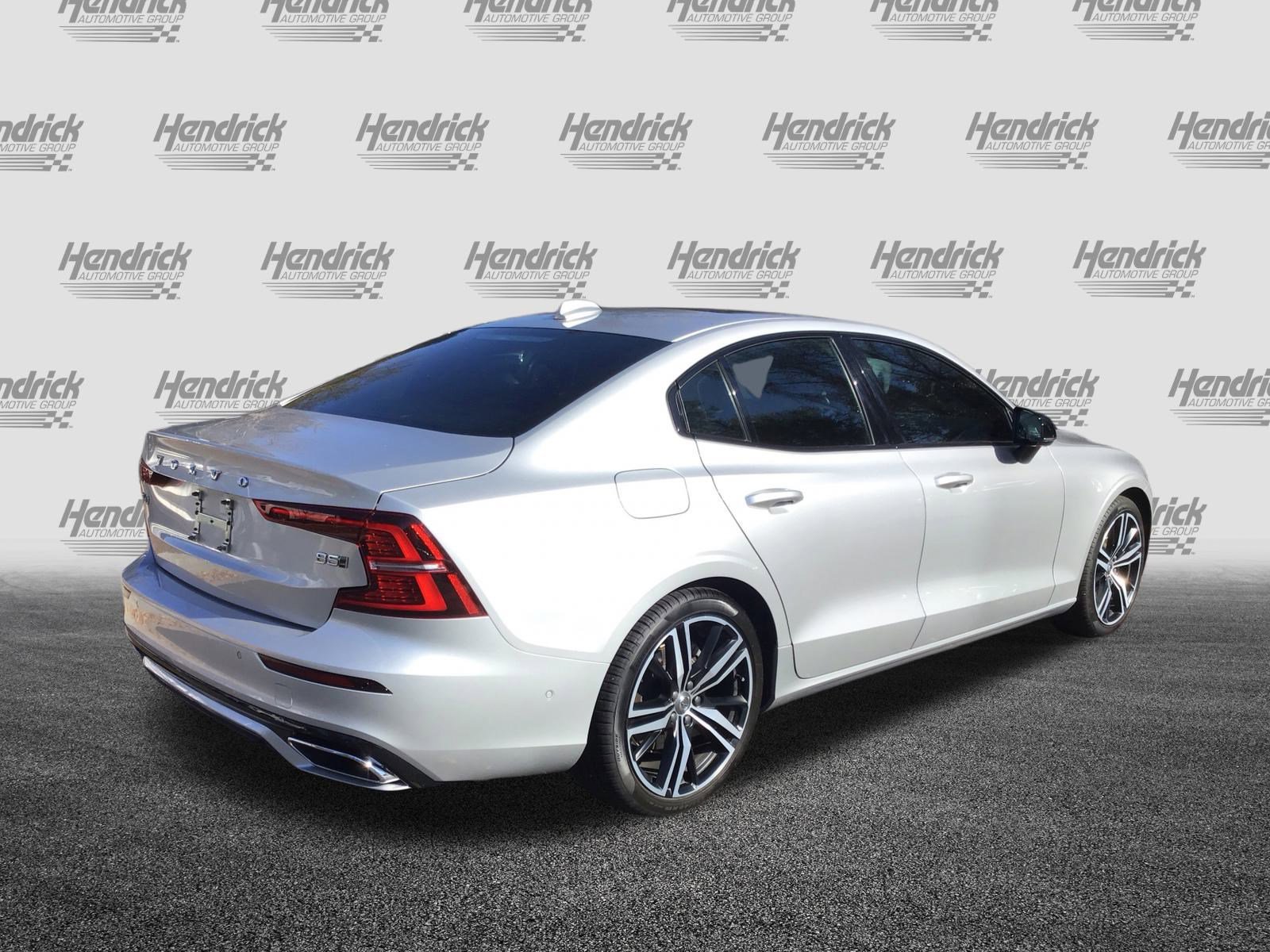 Certified 2022 Volvo S60 B5 R-Design w/ Protection Package Premier image 10