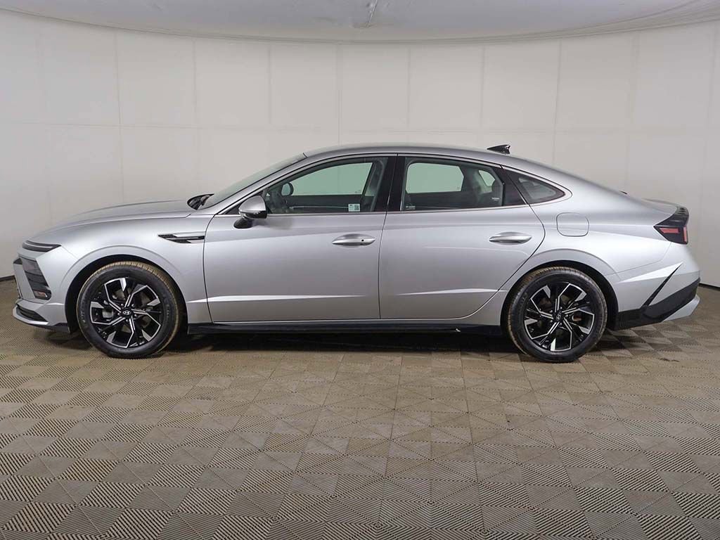 Certified 2024 Hyundai Sonata SEL image 12
