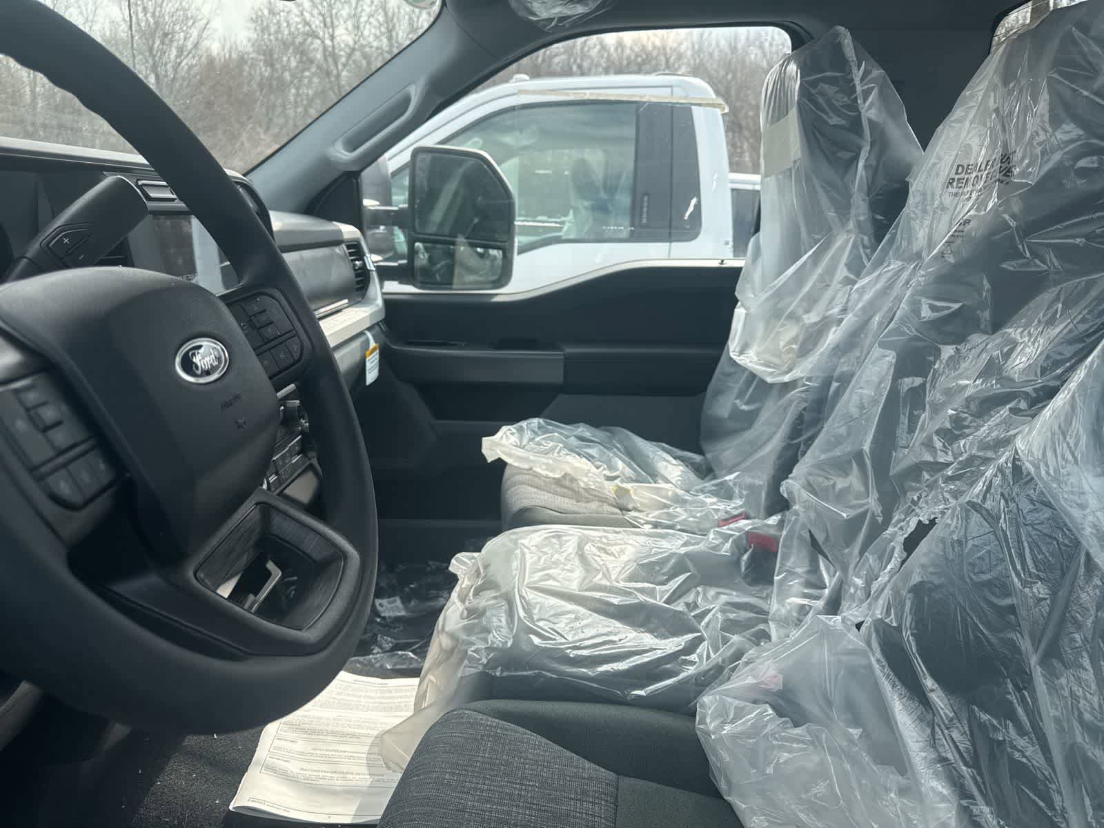 New 2023 Ford F450 XLT w/ XLT Value Package image 29