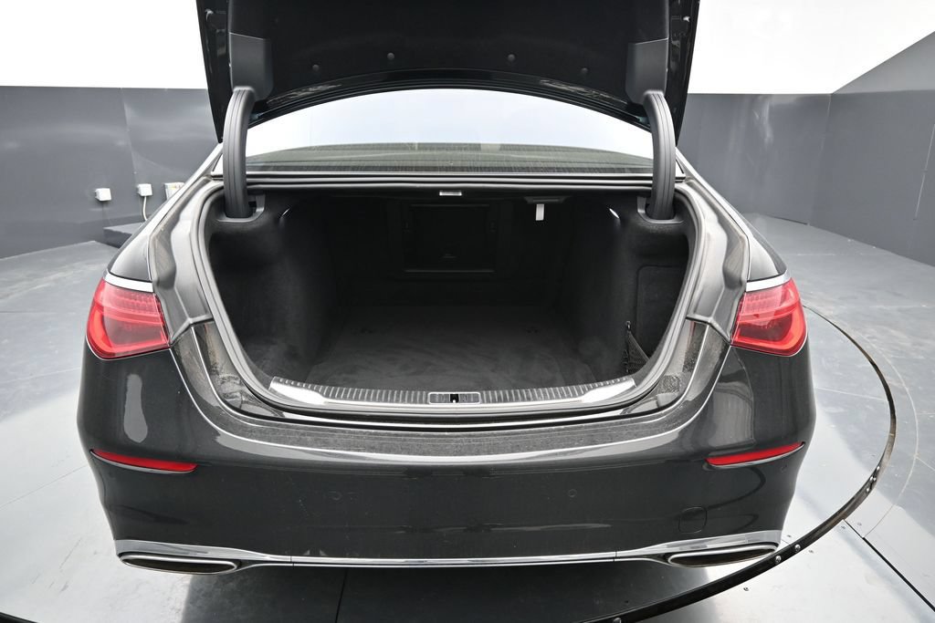 Used 2024 Mercedes-Benz S 580 4MATIC Sedan image 11