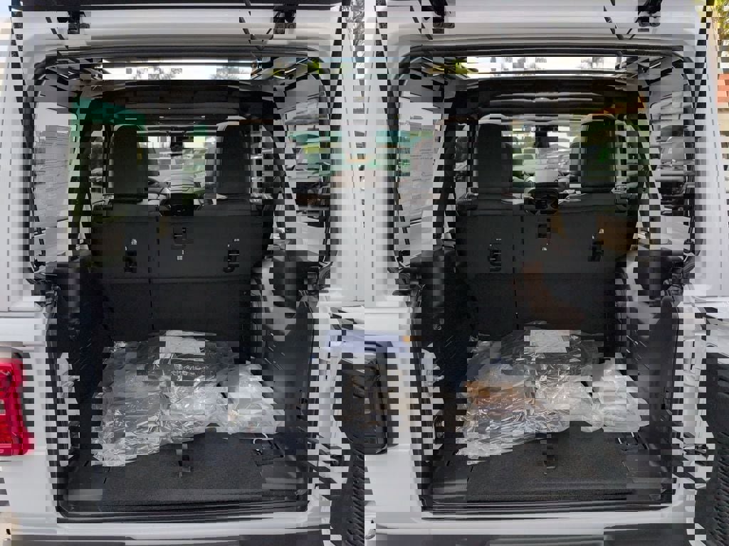 New 2026 Jeep Wrangler Unlimited Rubicon image 23