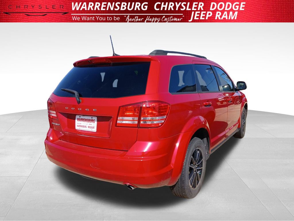 Used 2018 Dodge Journey SE w/ Connectivity Group image 2