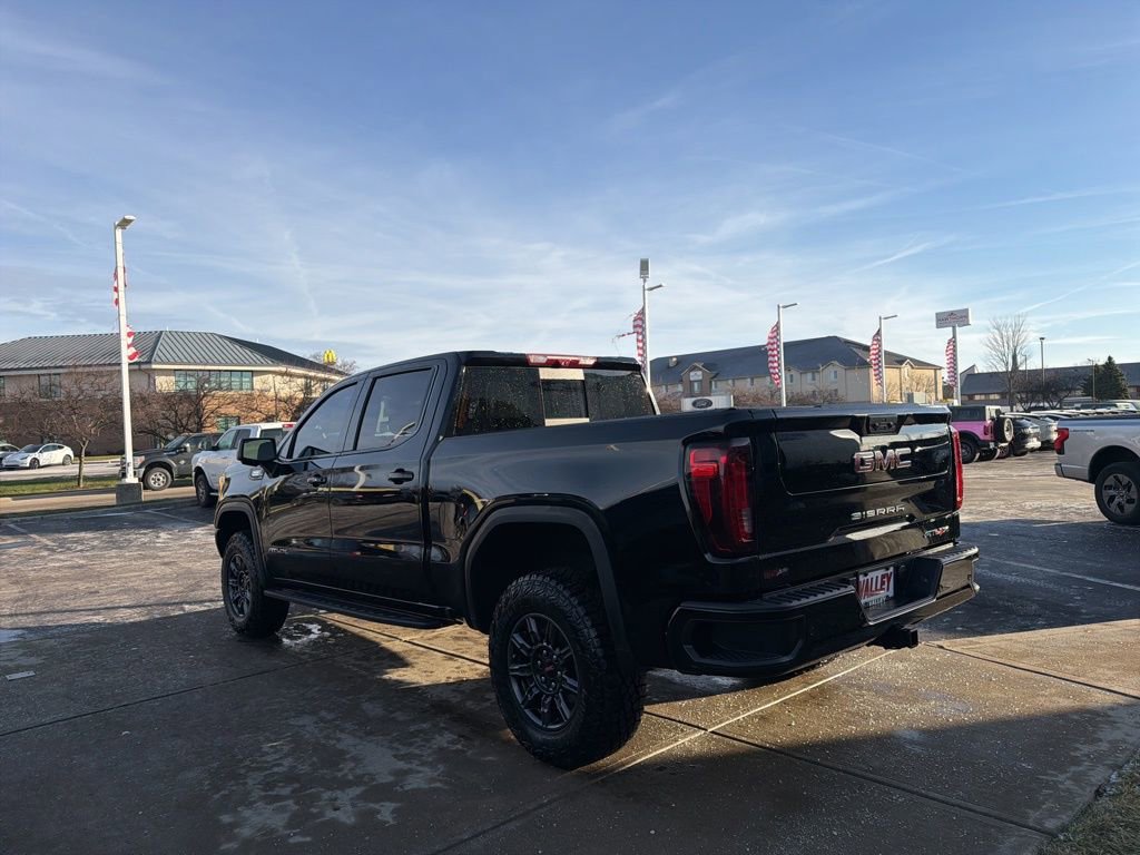 Used 2025 GMC Sierra 1500 AT4X image 5