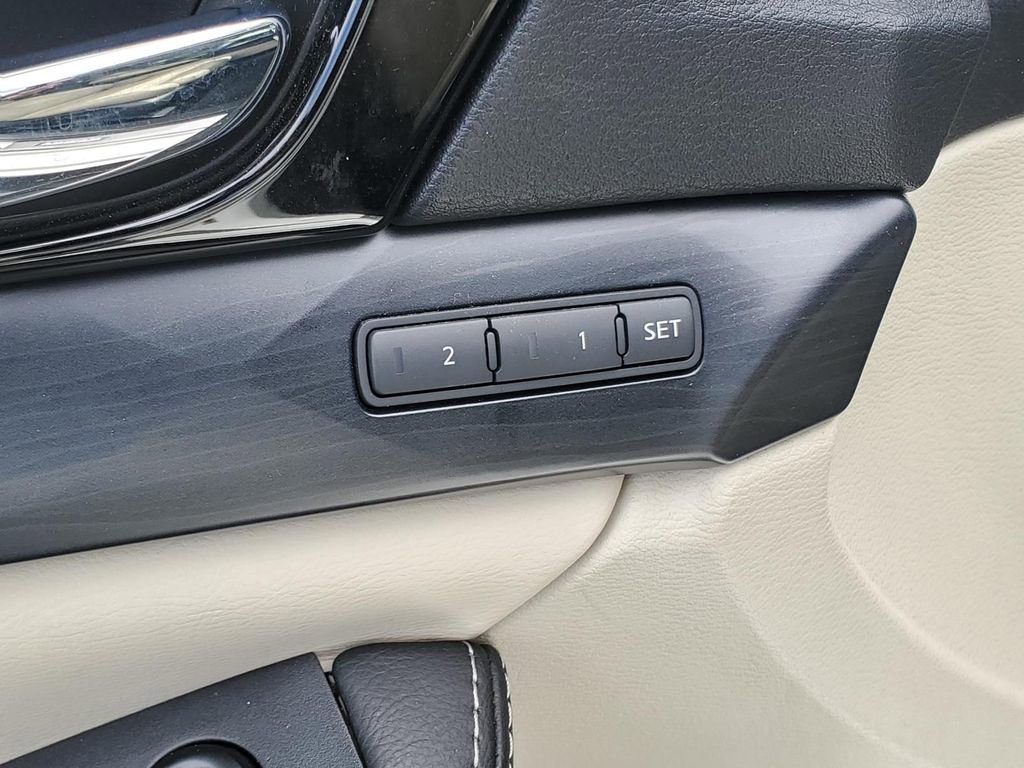 Certified 2023 Nissan Maxima Platinum w/ Sport Mat Group FWD image 16