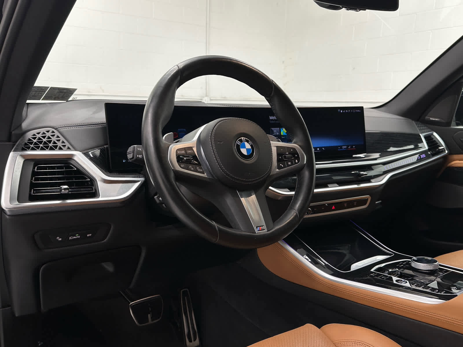 Used 2024 BMW X5 xDrive40i w/ Executive Package image 10