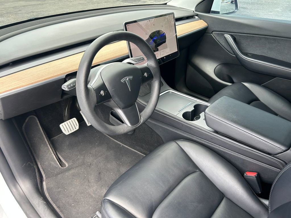 Used 2022 Tesla Model Y Performance AWD/4WD image 21