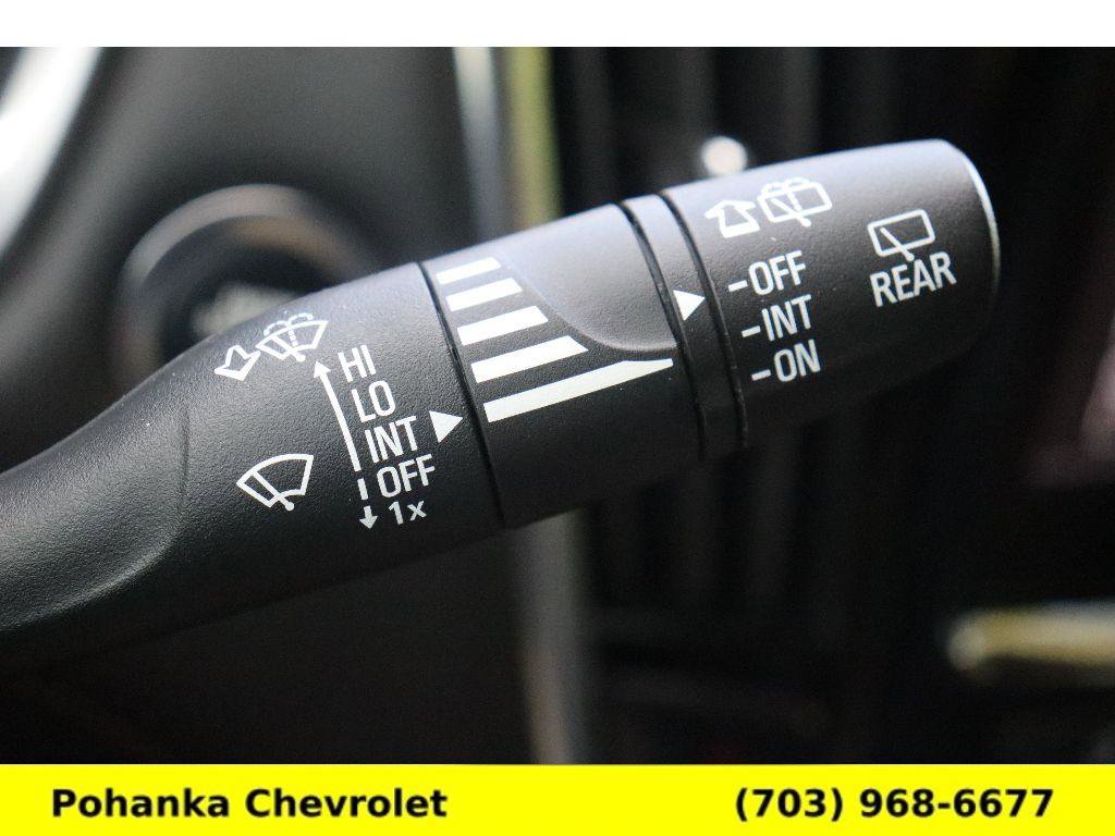 Used 2019 Chevrolet Traverse LT w/ LT Premium Package AWD/4WD image 11
