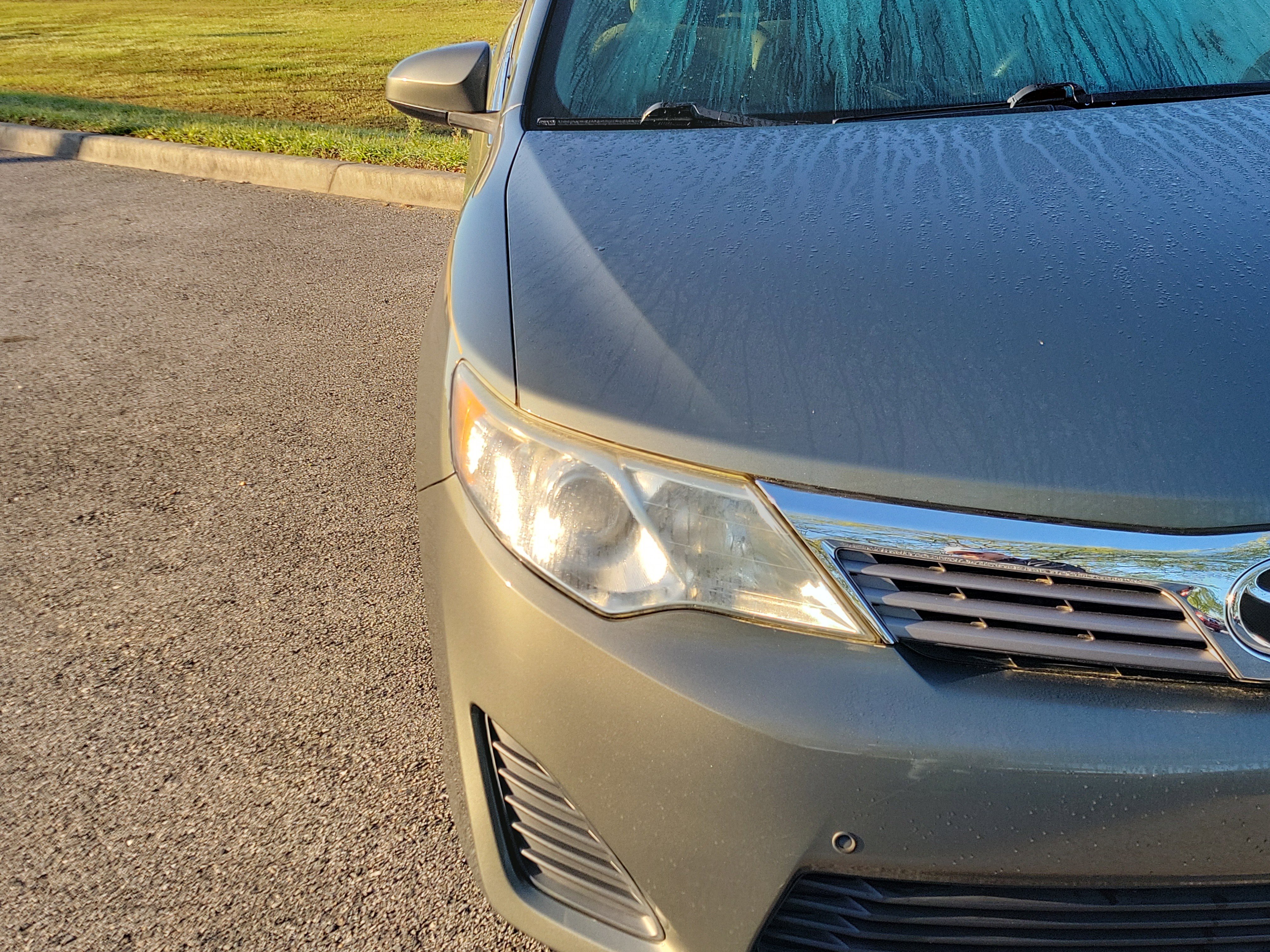 Used 2013 Toyota Camry L image 5