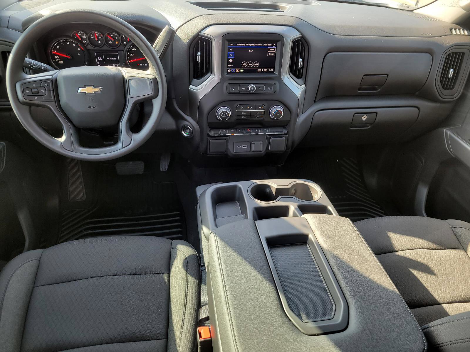 New 2026 Chevrolet Silverado 1500 Custom RWD image 9