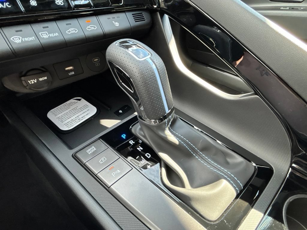 New 2026 Hyundai Elantra N FWD image 32