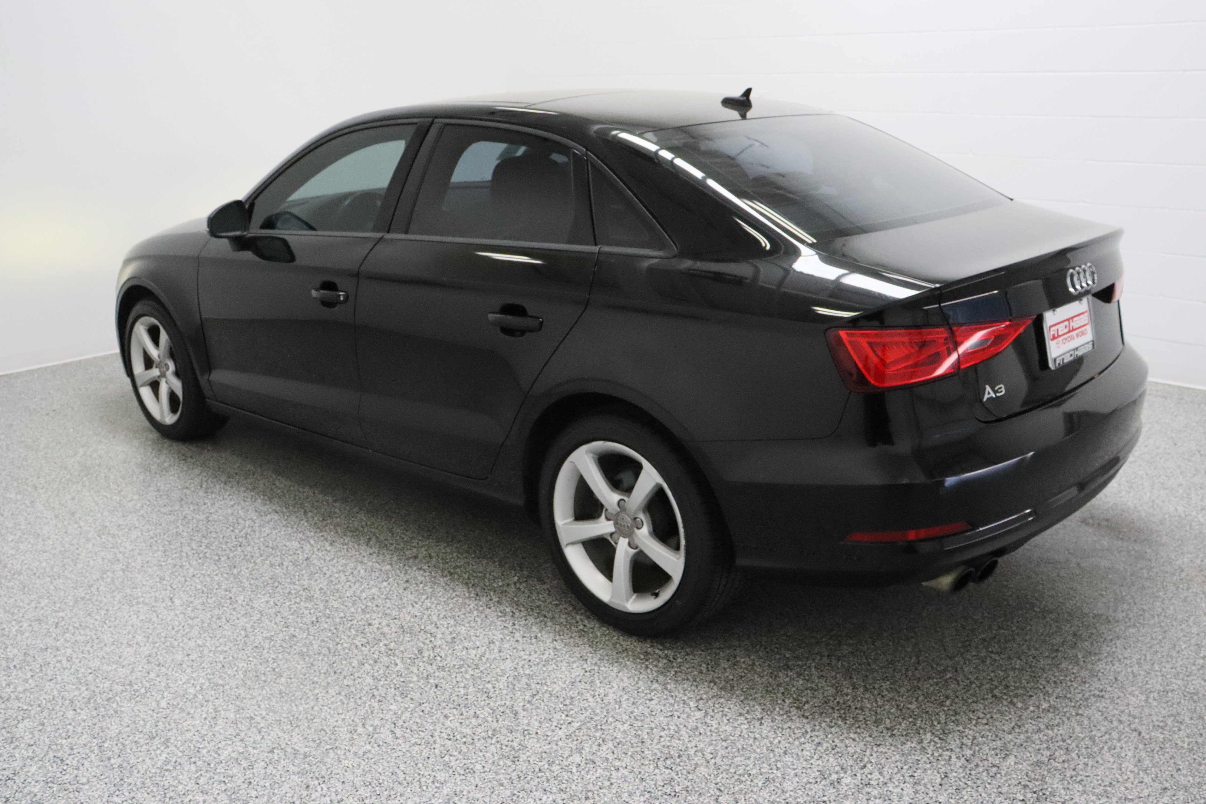 Used 2016 Audi A3 1.8T Premium image 9