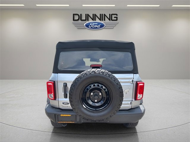 Used 2022 Ford Bronco Black Diamond image 3