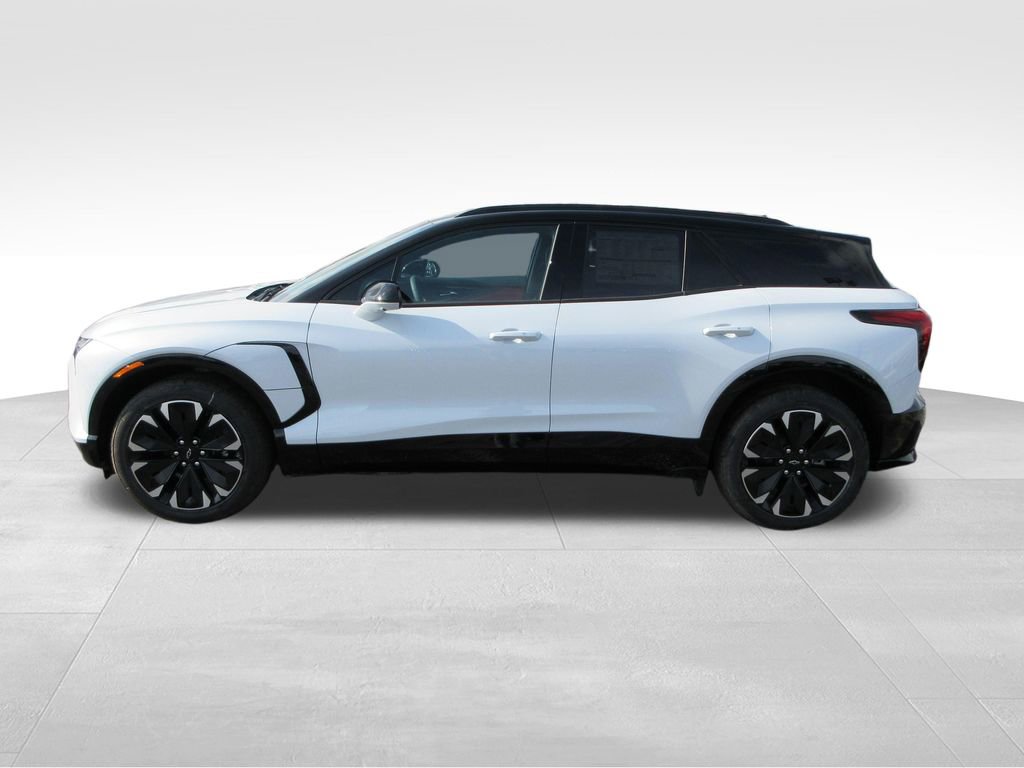 New 2026 Chevrolet Blazer EV RS video 2