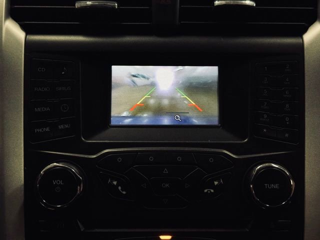 Used 2016 Ford Fusion SE w/ SE Cold Weather Package image 32