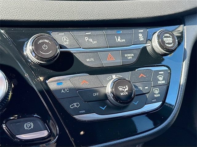 New 2026 Chrysler Voyager LX FWD image 10