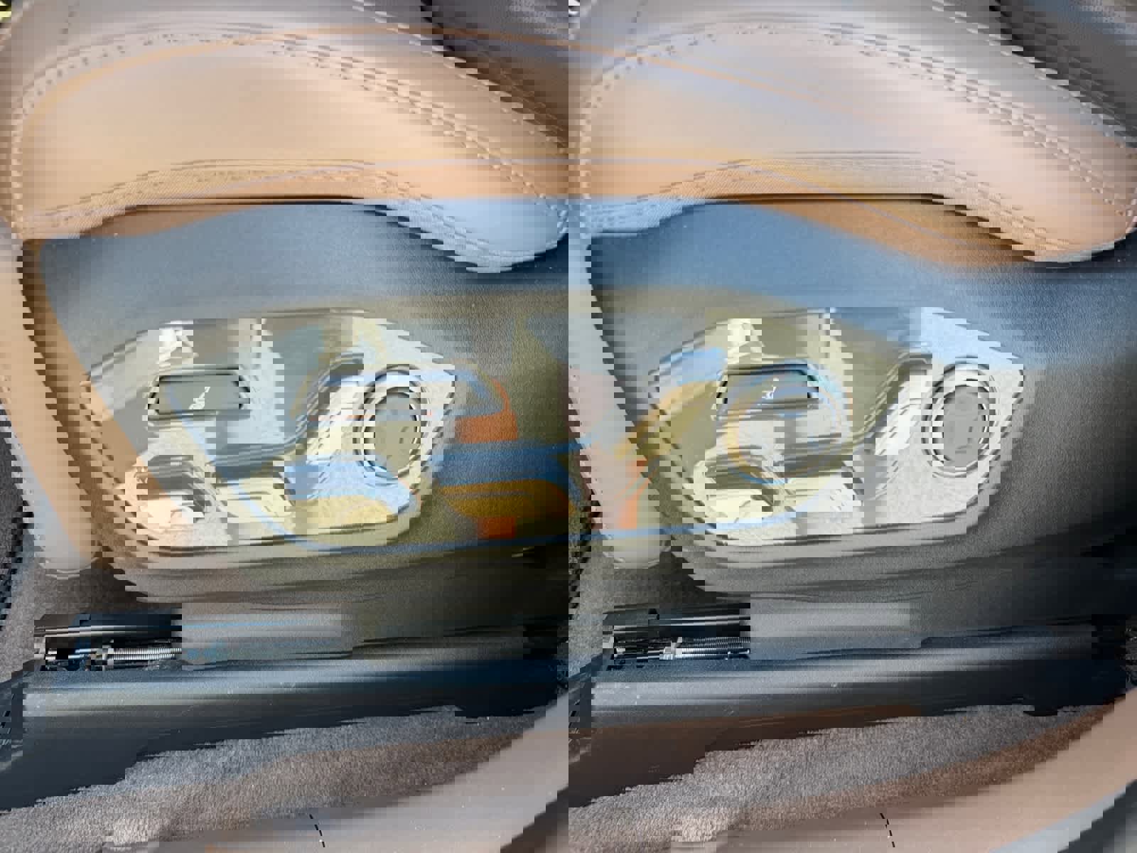 Certified 2024 Kia EV9 Land image 19