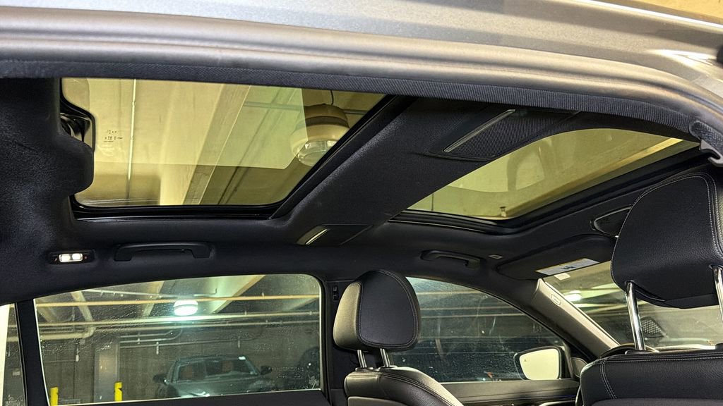 Used 2017 BMW 740e xDrive image 13