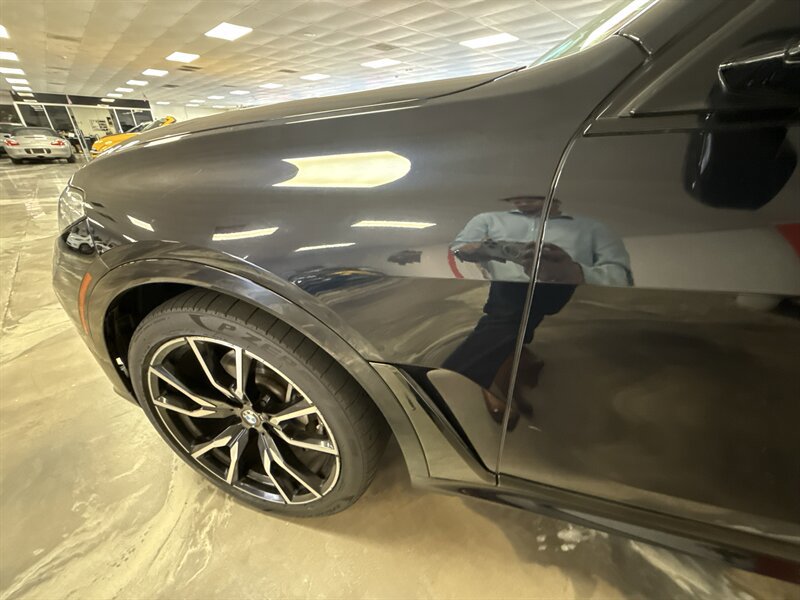 Used 2019 BMW X7 xDrive40i w/ Premium Package AWD/4WD image 8
