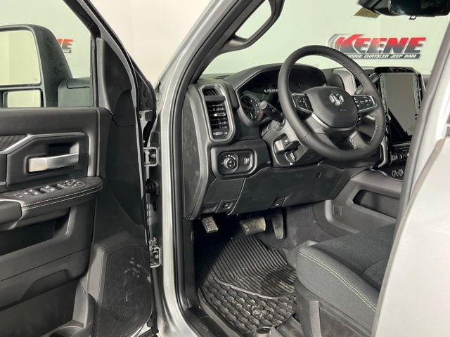 New 2026 RAM 2500 Big Horn AWD/4WD image 23