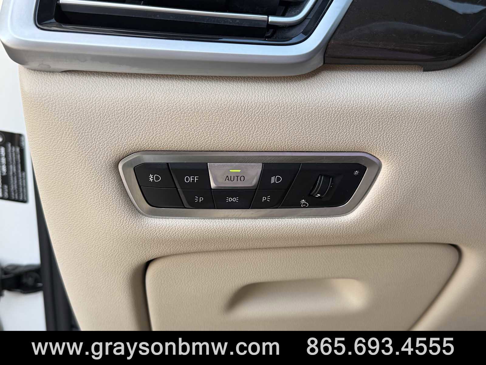 Used 2021 BMW X5 xDrive40i w/ Premium Package 3 image 26