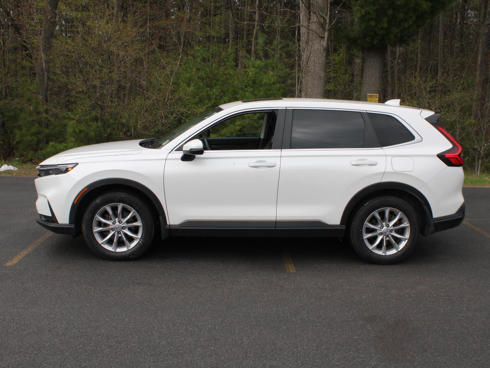 Used 2024 Honda CR-V EX image 5