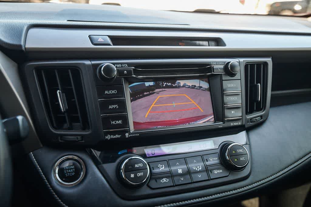 Used 2018 Toyota RAV4 XLE FWD image 22
