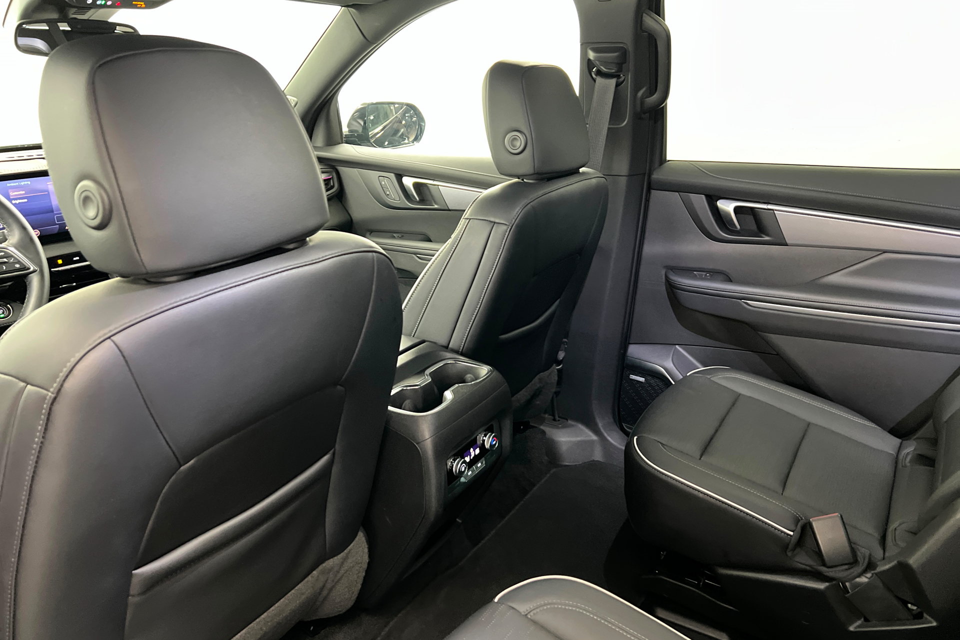 Used 2026 Buick Enclave Sport Touring FWD image 21