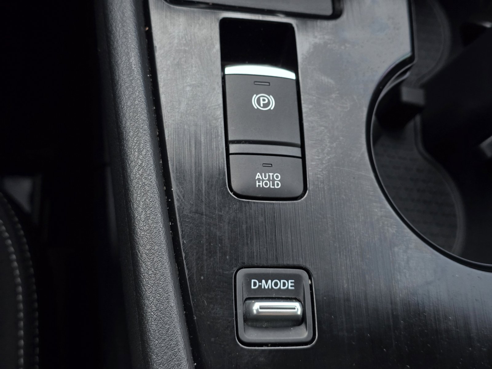 Used 2023 Nissan Rogue SV image 21