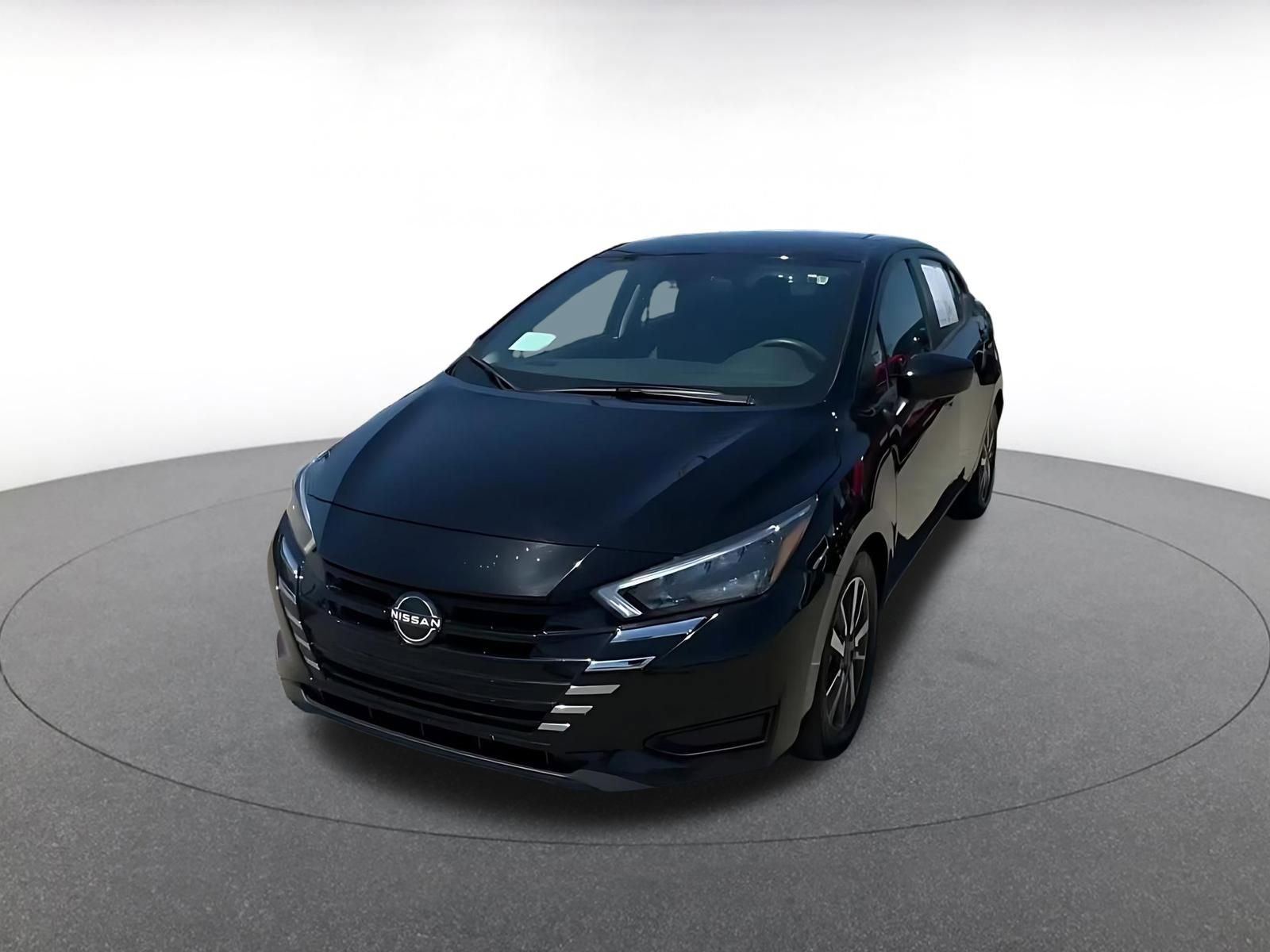 Used 2025 Nissan Versa SV FWD image 7
