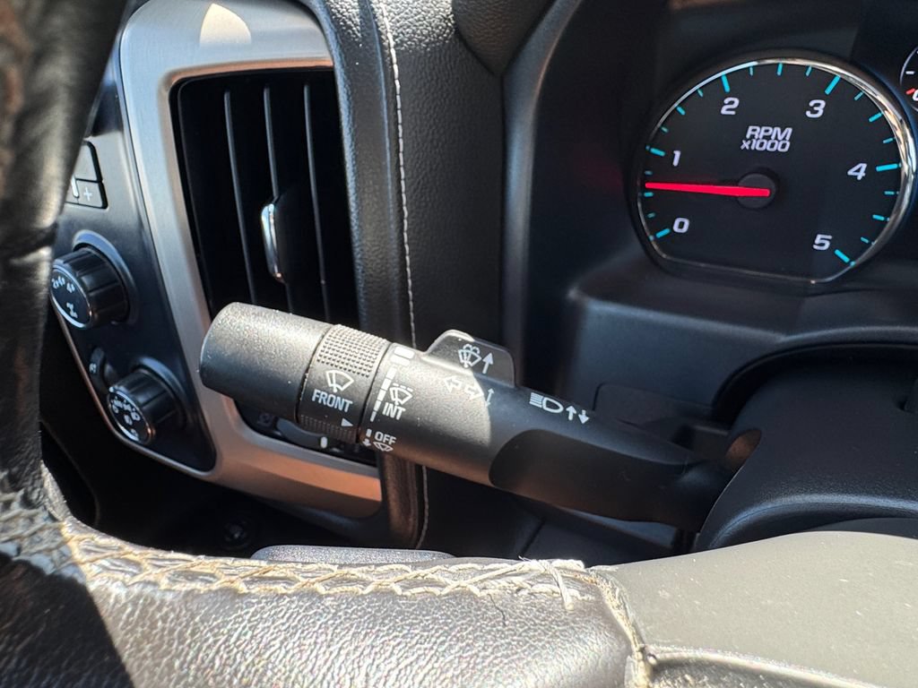 Used 2018 GMC Sierra 3500 Denali w/ Duramax Plus Package AWD/4WD image 32