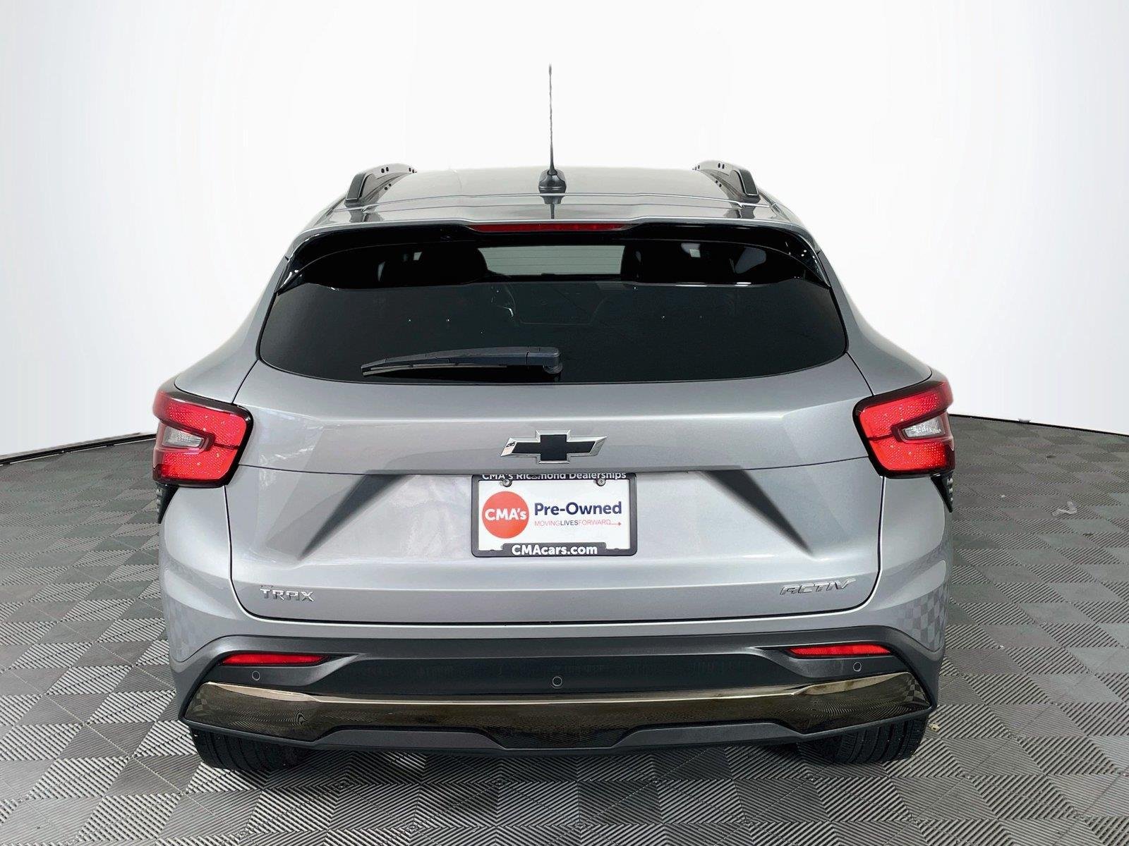 Certified 2024 Chevrolet Trax ACTIV w/ Driver Confidence Package FWD image 9