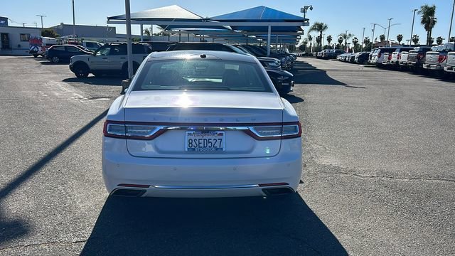 Used 2017 Lincoln Continental Reserve w/ Luxury Package FWD image 4