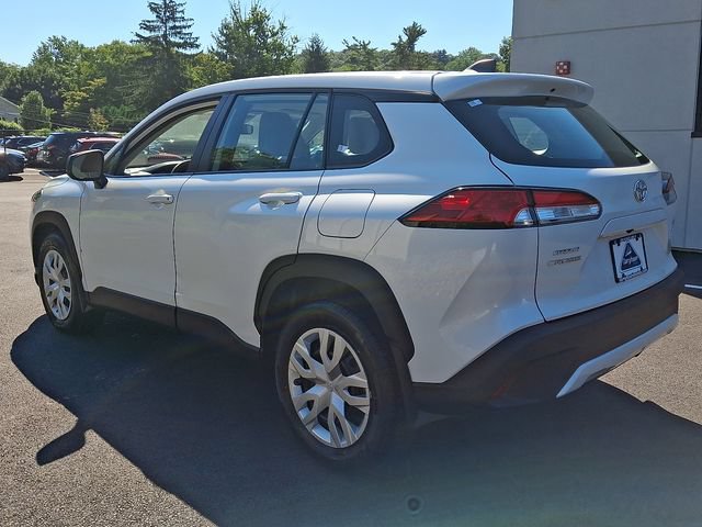 Used 2023 Toyota Corolla Cross L AWD/4WD image 4