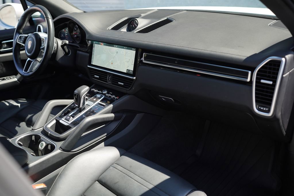 Used 2019 Porsche Cayenne S AWD/4WD image 21