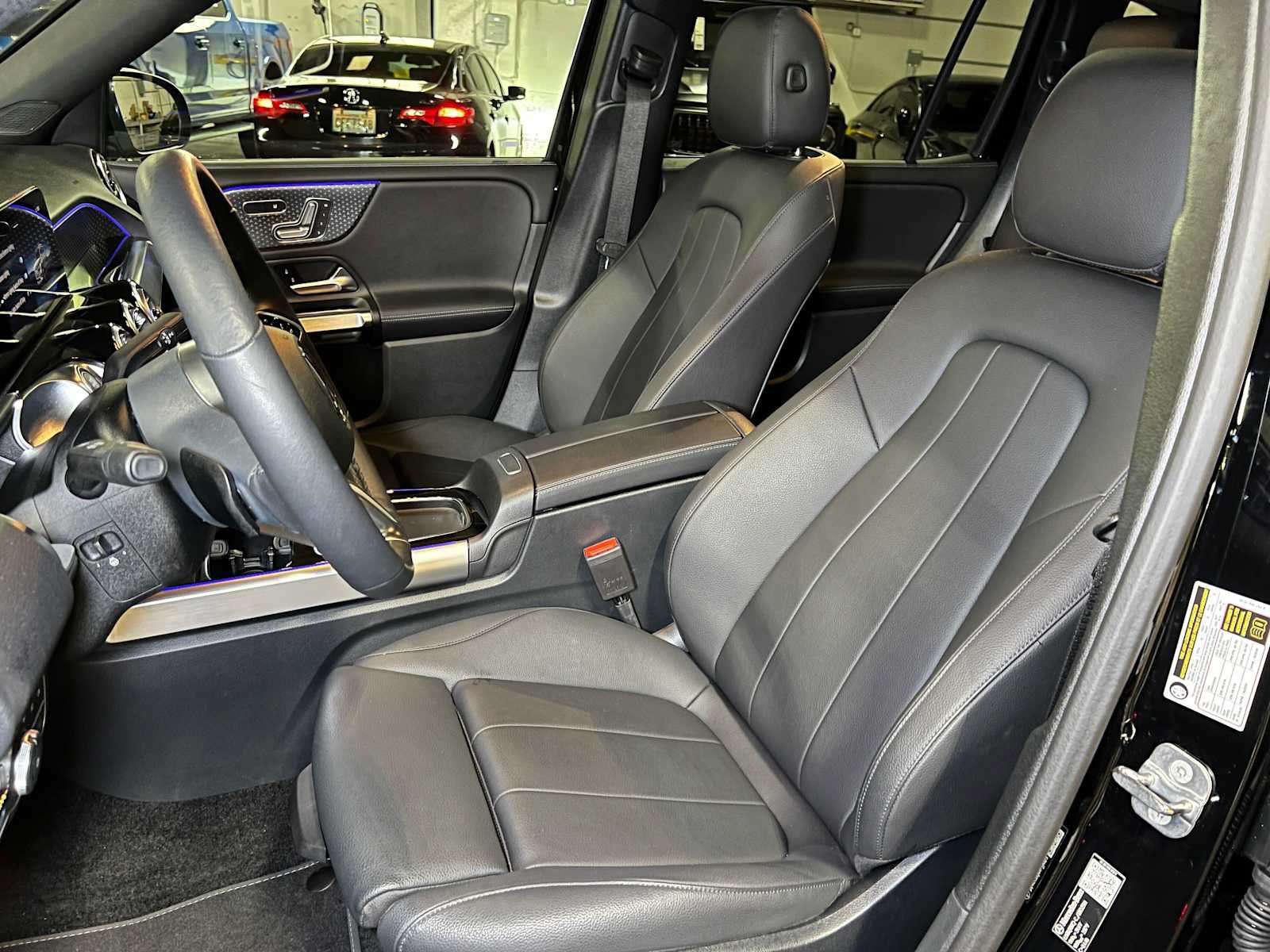Certified 2026 Mercedes-Benz GLB 250 4MATIC image 25
