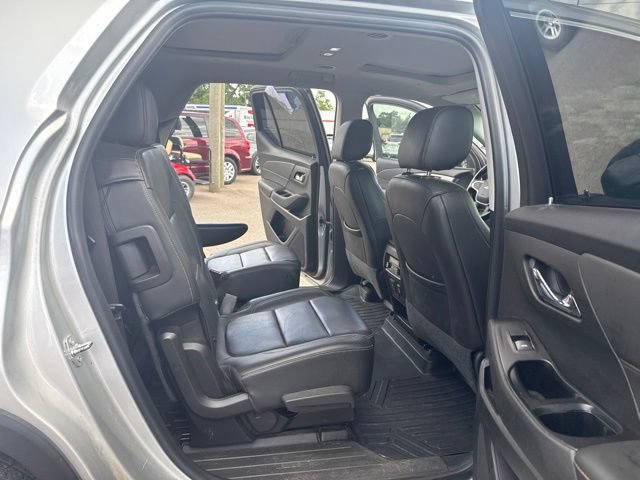 Used 2019 Chevrolet Traverse LT w/ LT Premium Package AWD/4WD image 15