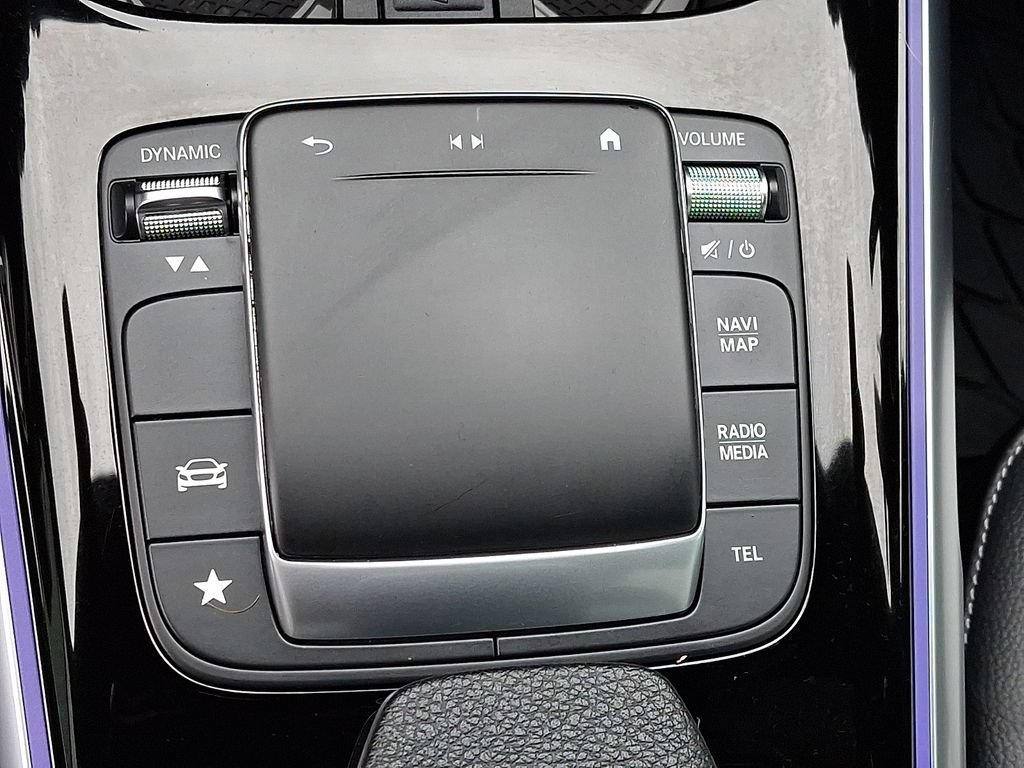 Used 2022 Mercedes-Benz GLB 35 AMG 4MATIC image 28