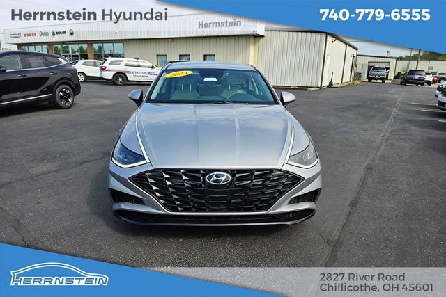 Used 2023 Hyundai Sonata SEL FWD image 2