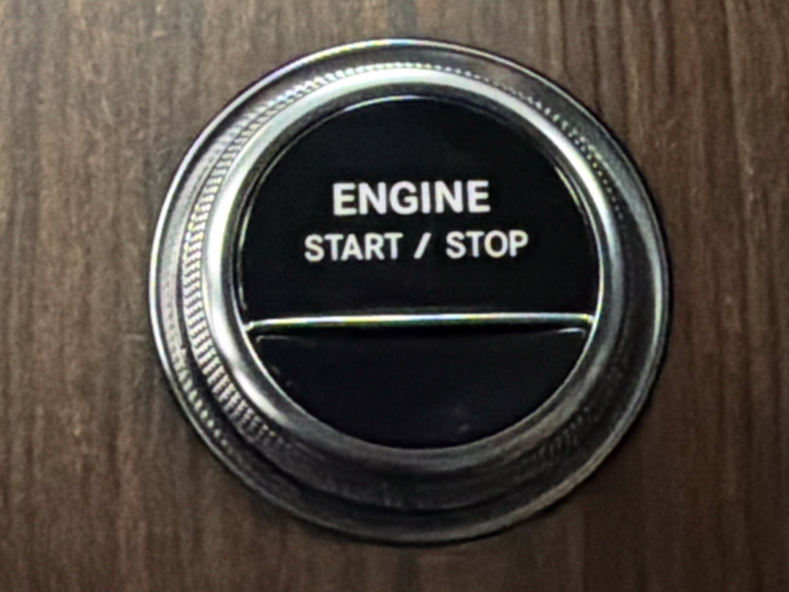 Certified 2025 Mercedes-Benz GLC 350e 4MATIC image 32