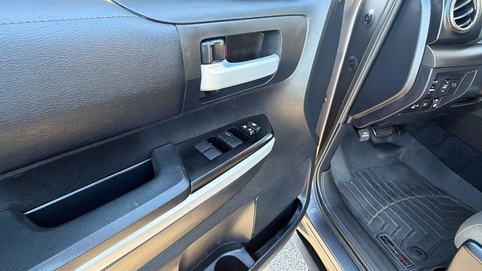 Used 2018 Toyota Tundra SR5 w/ TRD Sport Package image 12