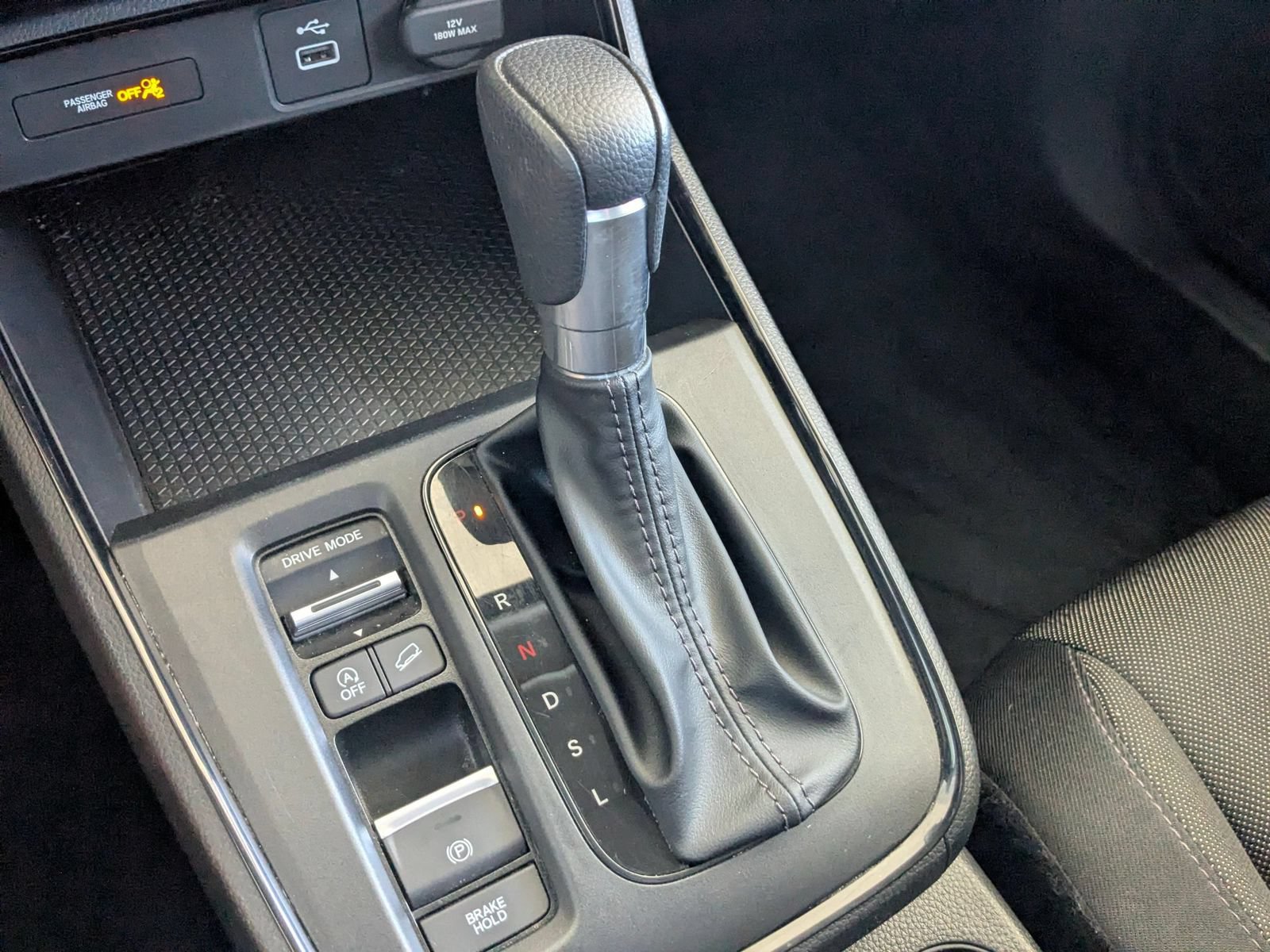 Used 2025 Honda CR-V LX image 17