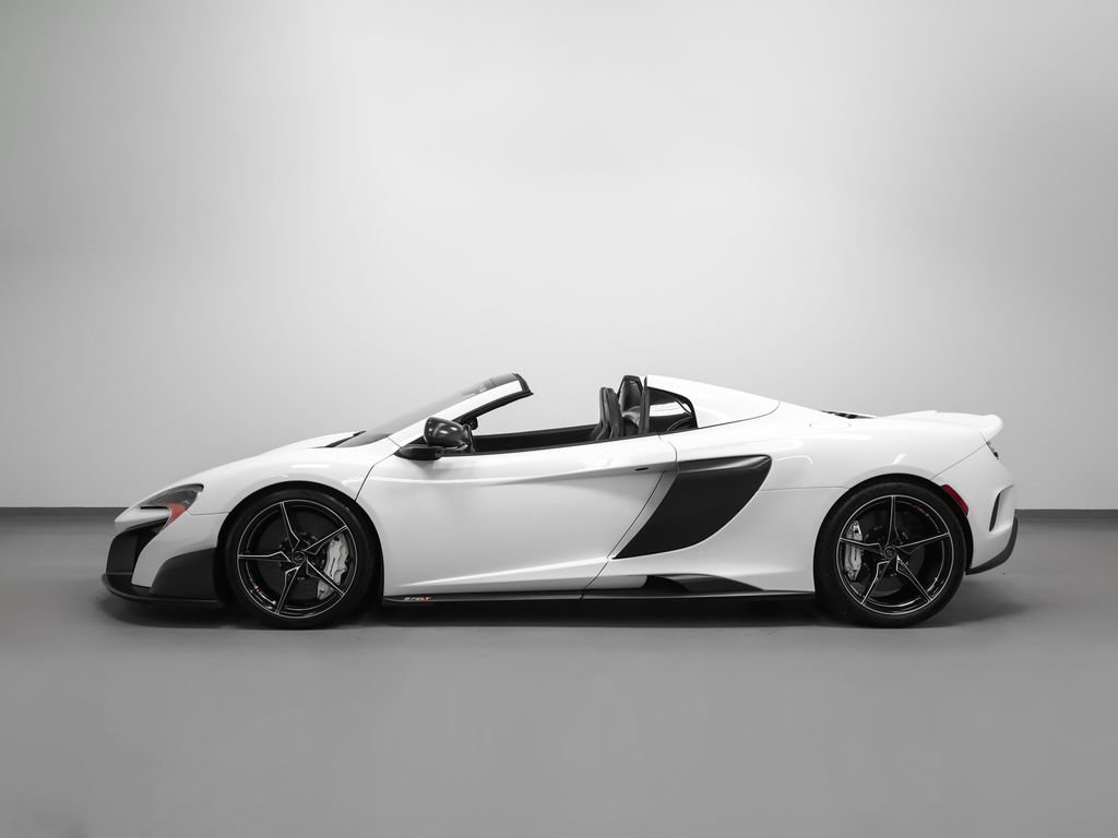 Used 2016 McLaren 675LT Spider RWD image 71