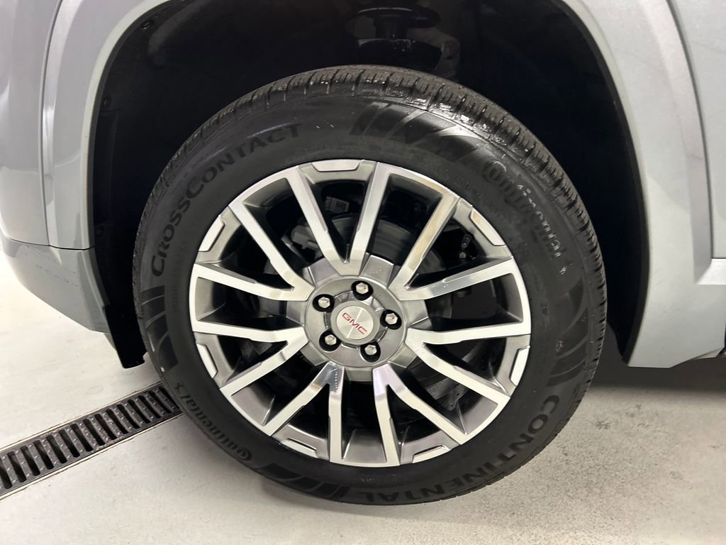 New 2026 GMC Terrain Denali image 9