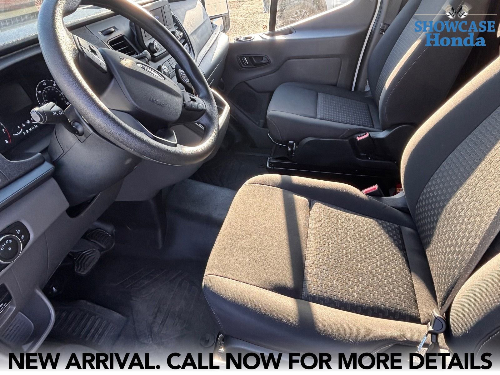 Used 2025 Ford Transit 250 Low Roof w/ Exterior Upgrade Package RWD image 9