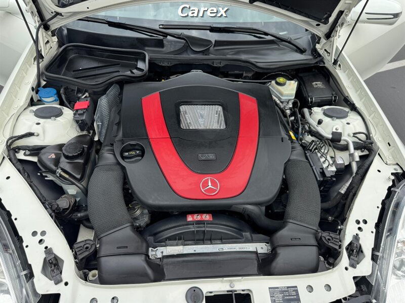 Used 2010 Mercedes-Benz SLK 350 image 36