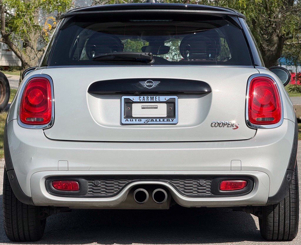 Used 2019 MINI Cooper S w/ Signature Upholstery Package FWD image 4